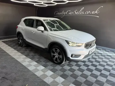 Used Volvo XC40 Inscription 197 HP (144 kW) 2021 Silver SUV