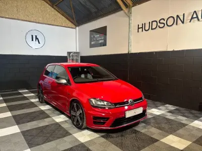 Used VW Golf VII R 2015 Red Hatchback