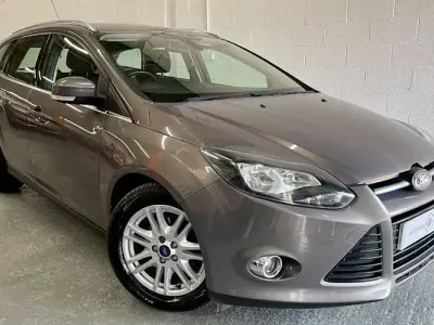 Used Ford Focus Titanium 116 HP (85 kW) 2013 Brown Estate