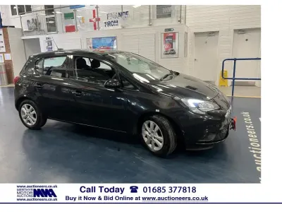 Używany Vauxhall Corsa Design Edition 95 KM (69 kW) 2016 Czarny Hatchback