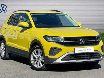 Usado VW T-Cross Match 115 HP (84 kW) 2025 Amarelo SUV