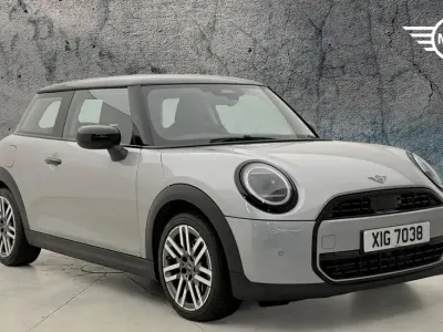 Used Mini Cooper Hatch 154 HP (113 kW) 2024 Silver Hatchback