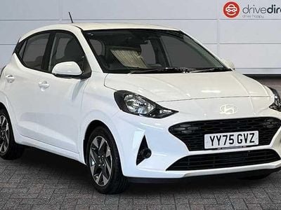 Special solid paint atlas white New 2025 Hyundai i10 Advanced Hatchback | £15,850 (Good price)