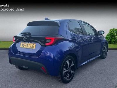 Used Toyota Yaris Hybrid Design 116 HP (85 kW) 2024 Juniper blue Hatchback