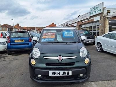 Used Fiat 500L Lounge 85 HP (62 kW) 2014 Green MPV