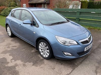 used Vauxhall Astra 1.6i 16V Exclusiv 5dr Auto