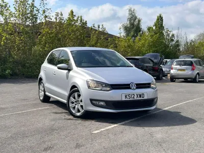 Begagnad VW Polo Match 70 HK (51 kW) 2012 Silver Halvkombi