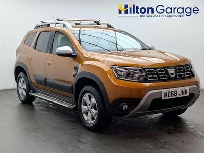 Used Dacia Duster Comfort 115 HP (84 kW) 2019 Orange SUV