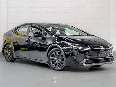 Used Toyota Prius Design 223 HP (164 kW) 2025 Black Hatchback