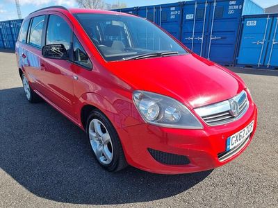 Used Vauxhall Zafira 110 HP (80 kW) 2012 Red MPV