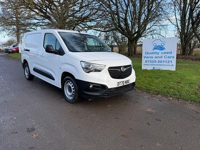 Used Vauxhall Combo Edition 130 HP (95 kW) 2021 White MPV