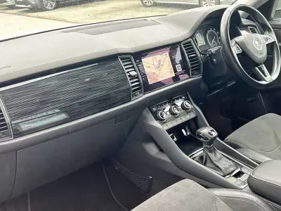 Used Skoda Kodiaq SE L 150 HP (110 kW) 2019 Brilliant silver metallic SUV