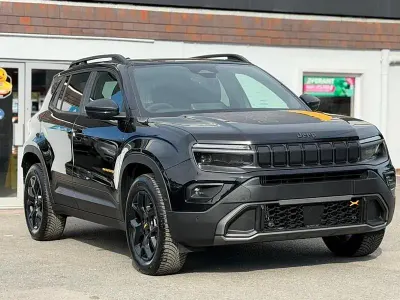 Ny Jeep Avenger North 2026 Svart SUV