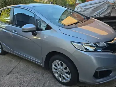 Begagnad Honda Jazz SE 102 HK (75 kW) 2019 Silver Halvkombi