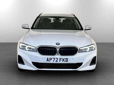 Used BMW 330e Sport Line 292 HP (214 kW) 2022 White Estate