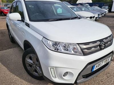 Used Suzuki Vitara SZ-T 120 HP (88 kW) 2017 White SUV