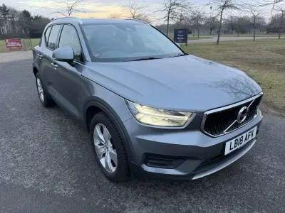 Used Volvo XC40 Momentum 156 HP (114 kW) 2018 Grey SUV