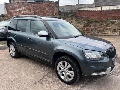Used Skoda Yeti SE L 110 HP (80 kW) 2016 Grey SUV