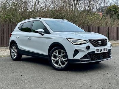 Used Seat Arona FR 108 HP (79 kW) 2024 White SUV
