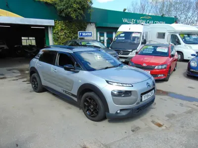 Used Citroën C4 Cactus Feel 100 HP (73 kW) 2015 Silver Hatchback