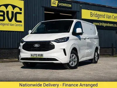 Used Ford Transit Custom Limited 136 HP (100 kW) 2024 White Van