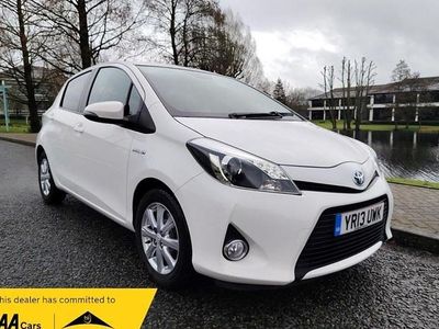 Used Toyota Yaris Hybrid T4 2013