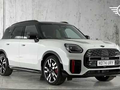 Używany Mini John Cooper Works Countryman 296 KM (217 kW) 2024 Biały SUV