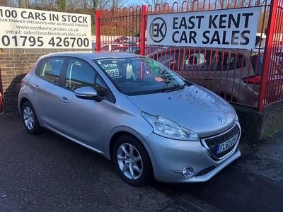 Gebraucht Peugeot 208 Active 82 PS (60 kW) 2013 Silber Kleinwagen
