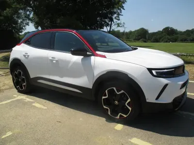 Used Vauxhall Mokka SRi 50 kW (68 HP) 2022 White SUV