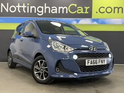 Used Hyundai i10 Premium 67 HP (49 kW) 2017 Blue Hatchback