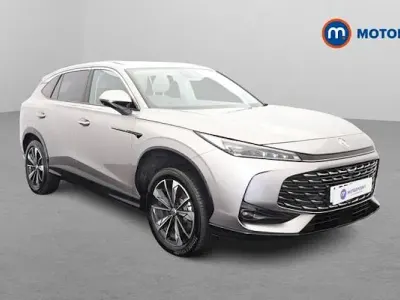 Usado MG HS SE 224 HP (164 kW) 2025 Prateado SUV