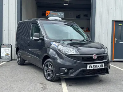 Used Fiat Doblò 2019 Black MPV