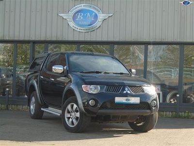 used Mitsubishi L200 2.5 DI-D Elegance