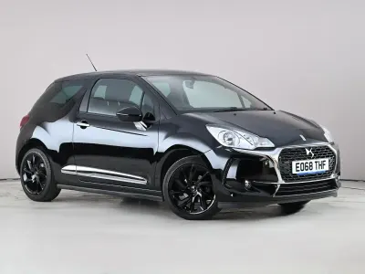 Used DS Automobiles DS3 Connected Chic 2018 Black Hatchback
