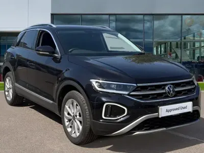 Begagnad VW T-Roc Style 150 HK (110 kW) 2025 Svart SUV