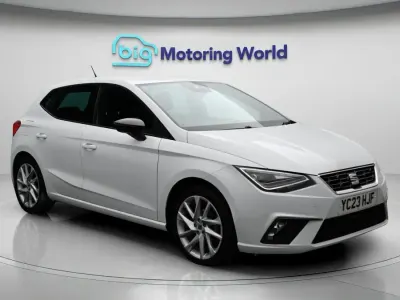 Używany Seat Ibiza FR 2023 Biały Hatchback