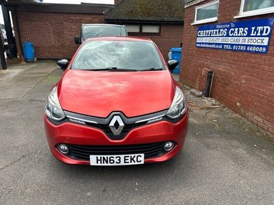 used Renault Clio IV 1.1 DYNAMIQUE MEDIANAV 5d 75 BHP