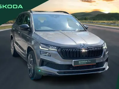 Begagnad Skoda Karoq SportLine 150 HK (110 kW) 2023 Grå SUV
