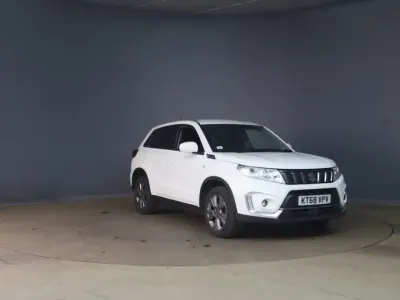 Gebraucht Suzuki Vitara SZ-T 112 PS (82 kW) 2018 Weiß SUV
