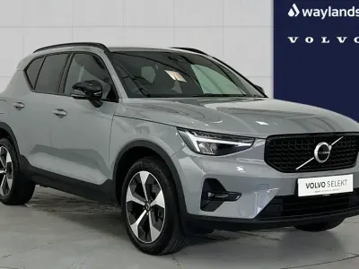 Used Volvo XC40 Plus 194 HP (142 kW) 2025 Grey SUV
