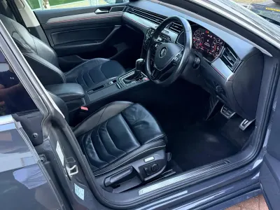 Used VW Arteon Elegance 150 HP (110 kW) 2019 Grey Hatchback