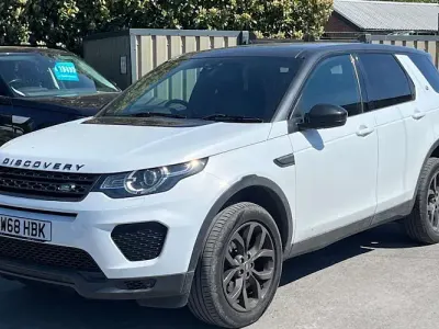 Begagnad Land Rover Discovery Sport Landmark 180 HK (132 kW) 2018 Vit SUV