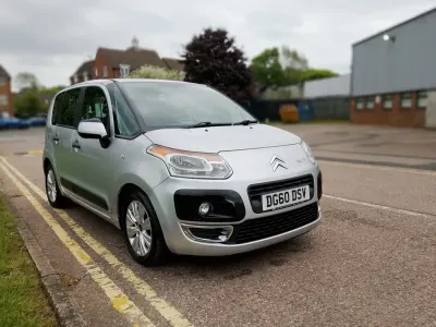 Używany Citroën C3 Picasso VTR Sport 2010 Srebrny Minivan