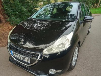 Used Peugeot 208 Active 82 HP (60 kW) 2013 Black Hatchback
