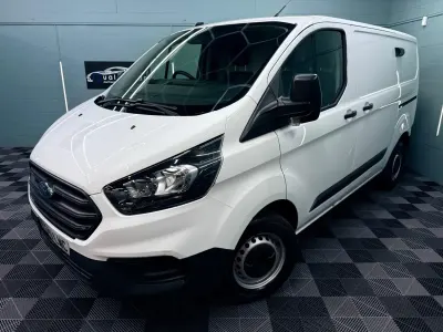 Used Ford Transit Custom S 105 HP (77 kW) 2021 White Van