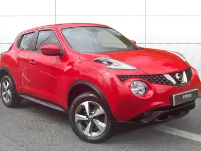 Używany Nissan Juke Acenta 113 KM (83 kW) 2019 Czerwony SUV
