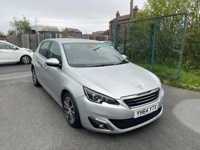 Used Peugeot 308 Allure 120 HP (88 kW) 2014 Silver Hatchback