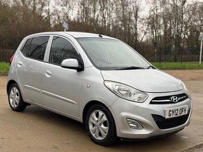 Used Hyundai i10 Active 85 HP (62 kW) 2012 Silver Hatchback