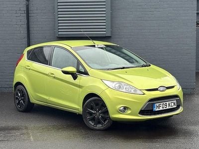 Used Ford Fiesta Zetec 82 HP (60 kW) 2010 Green Hatchback