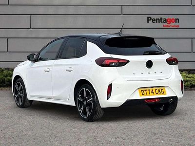 Used Vauxhall Corsa 99 HP (72 kW) 2024 White Hatchback